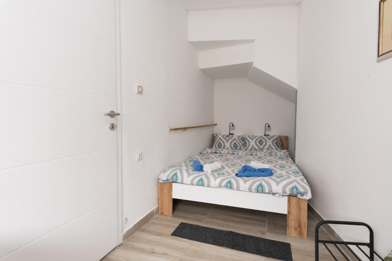 Apartmani kod Marka Pozega Bagian luar foto